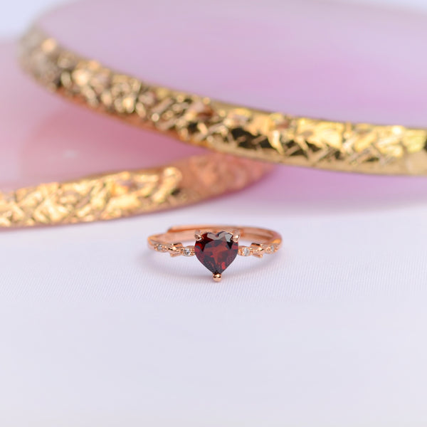 Aphrodite Garnet Ring