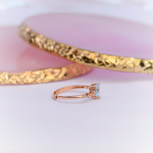Aphrodite Blue Topaz Ring