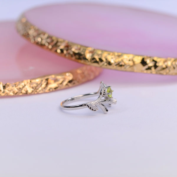Artemis Peridot Ring