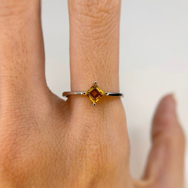 Minerva Citrine Ring