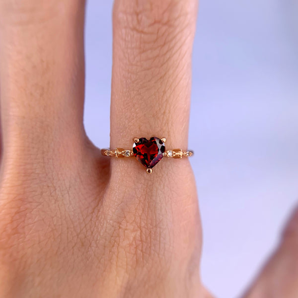 Aphrodite Garnet Ring